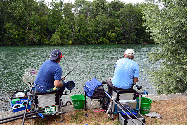 Concours de peche a Hericy sur Seine