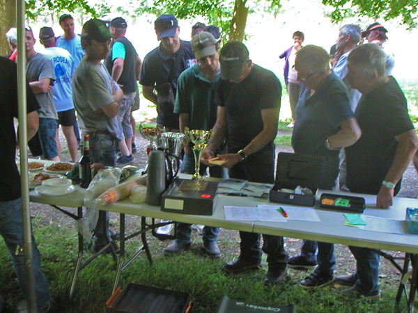 concours de peche au grand canal de fontainebleau