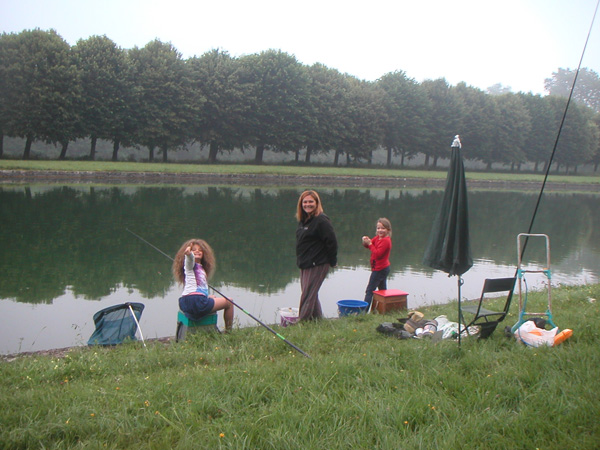 Concours de peche au grand canal de fontainebleau