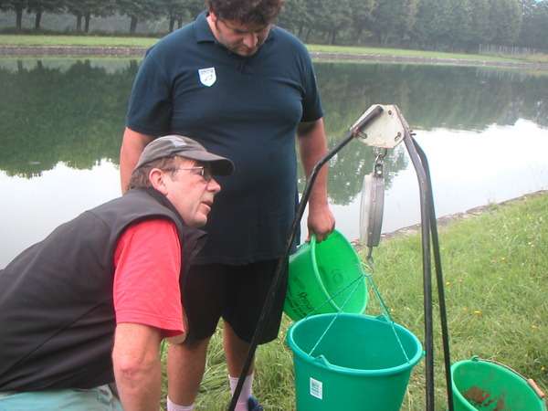 Concours de peche au grand canal de fontainebleau