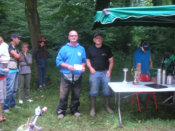 Concours de peche au grand canal de fontainebleau