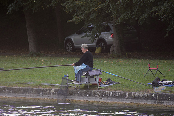 Concours de peche au grand canal de fontainebleau 2019