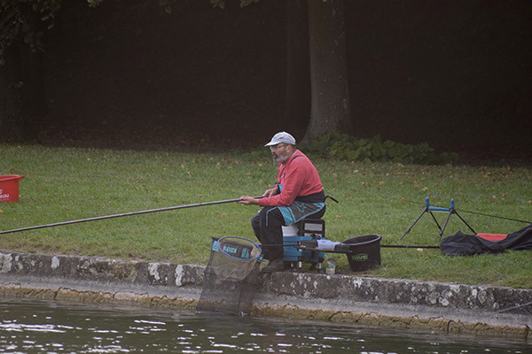 Concours de peche au grand canal de fontainebleau 2019