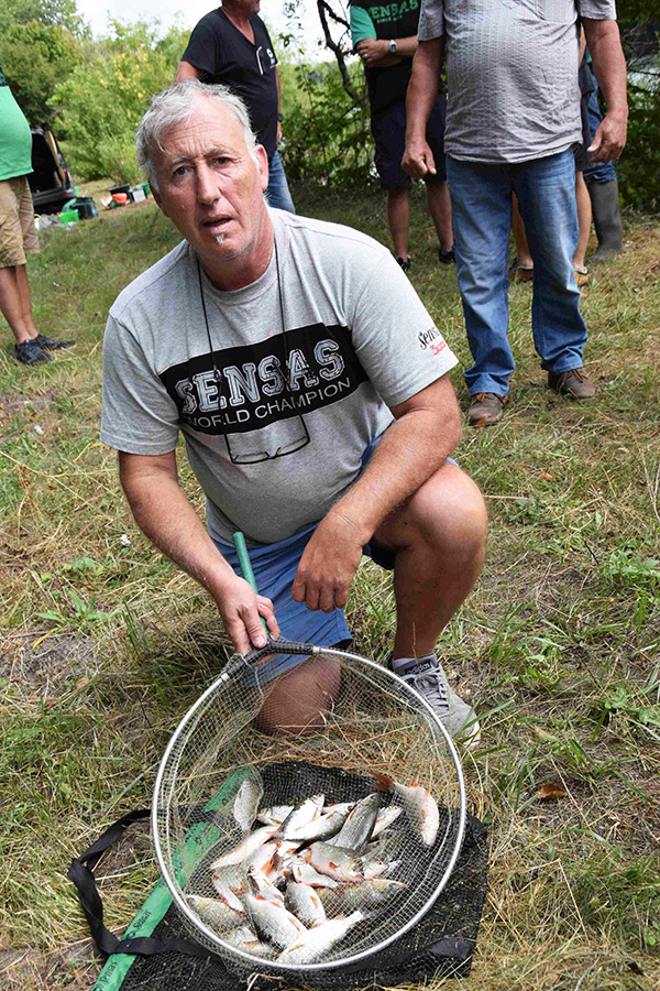 concours de peche a Samois sur Seine