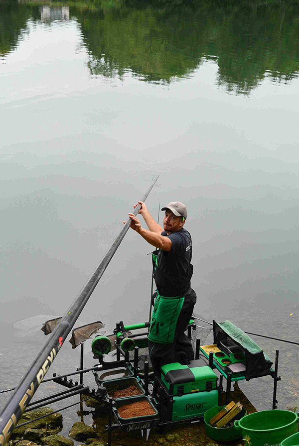 concours de peche a Samois sur Seine