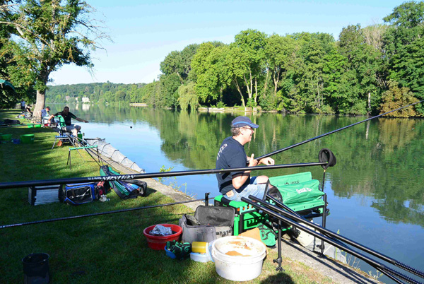 Concours de pêche à Hericy sur Seine en 2017