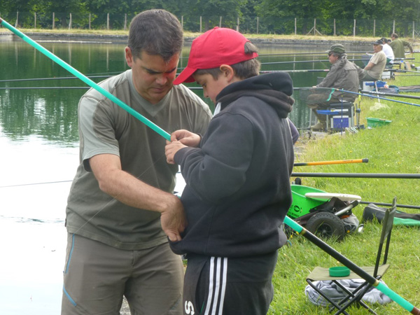 Concours de pêche au grand canal de fontainebleau