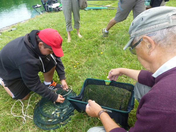 Concours de pêche au grand canal de fontainebleau