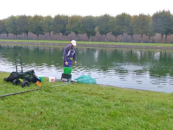 Concours de peche au grand canal de fontainebleau