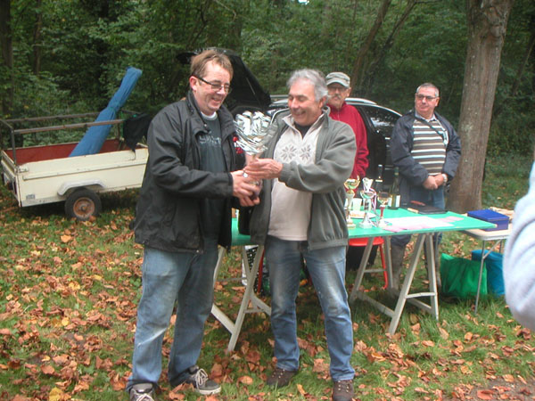 Concours de peche au grand canal de fontainebleau