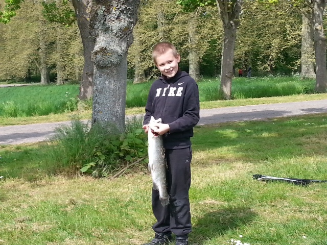 grosse truite prise a Fontainebleau